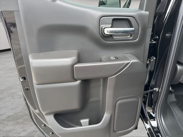 new 2025 GMC Sierra 1500 car, priced at $37,240