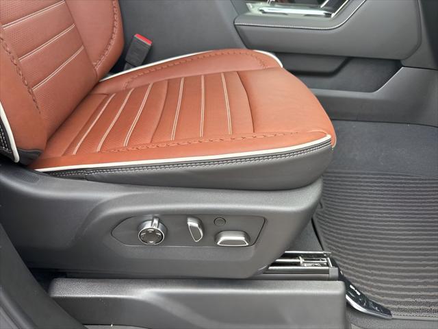 new 2025 GMC Sierra 2500 car, priced at $98,044