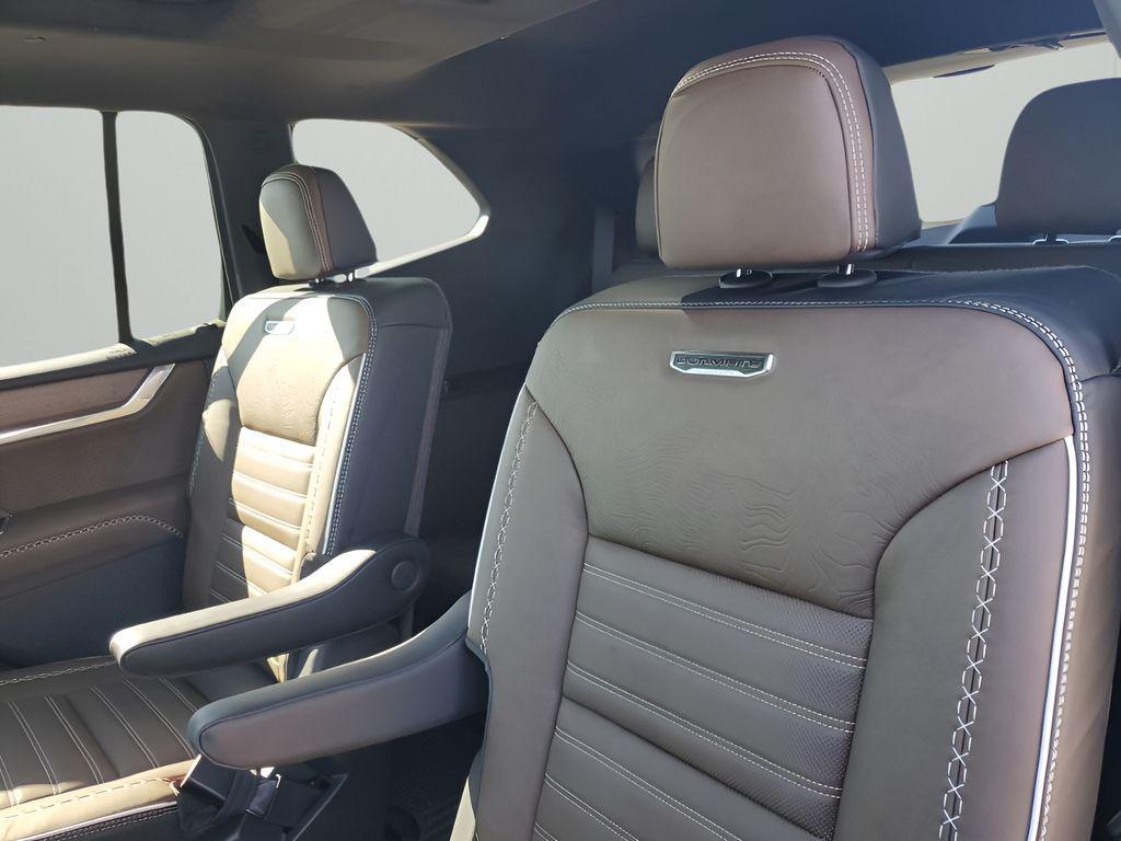 new 2026 GMC Acadia car, priced at $65,589