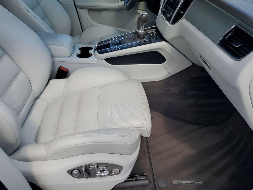 used 2018 Porsche Macan car, priced at $29,075