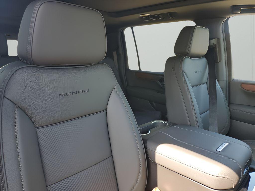 new 2026 GMC Yukon XL car, priced at $94,159