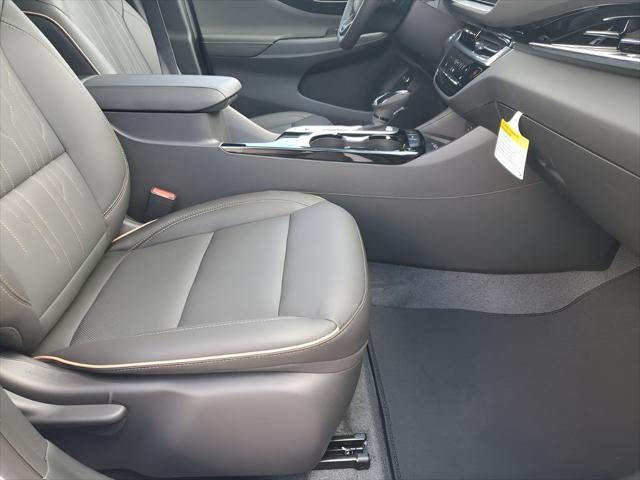new 2025 Buick Envista car, priced at $30,984