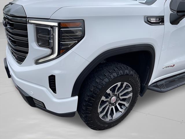 used 2023 GMC Sierra 1500 car, priced at $55,233