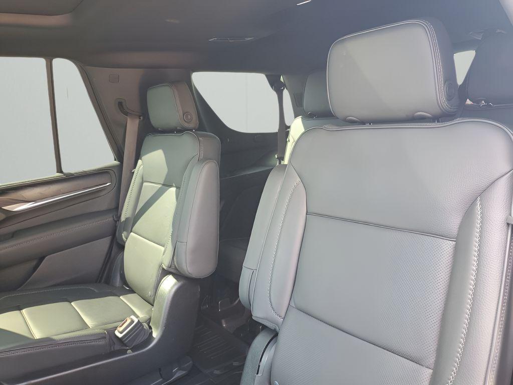 used 2021 GMC Yukon car, priced at $55,977