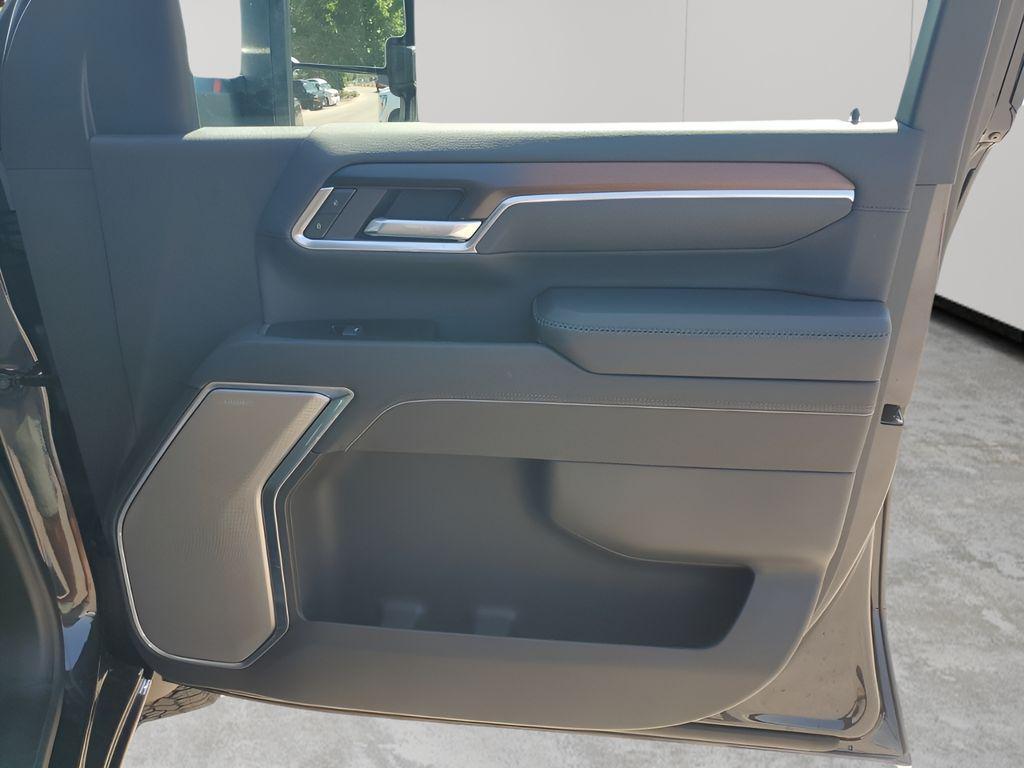new 2026 GMC Sierra 2500 car, priced at $87,259