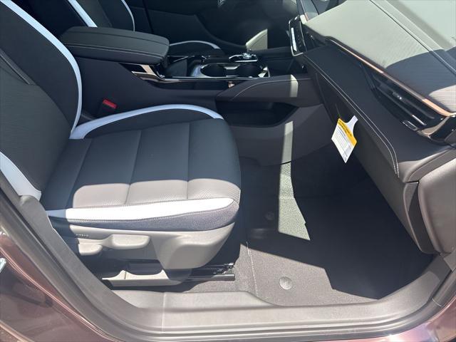 new 2025 Buick Envision car, priced at $38,140