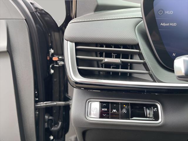 new 2025 Buick Envision car, priced at $35,557