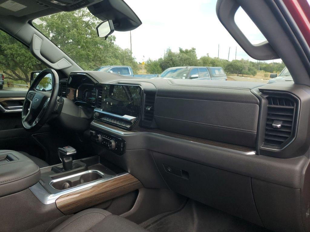 used 2022 Chevrolet Silverado 1500 car, priced at $40,477