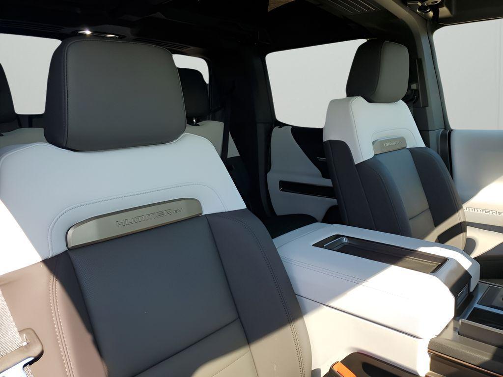 new 2025 GMC HUMMER EV Pickup car, priced at $99,510