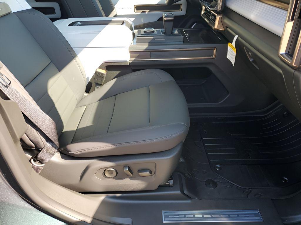 new 2025 GMC HUMMER EV Pickup car, priced at $99,510