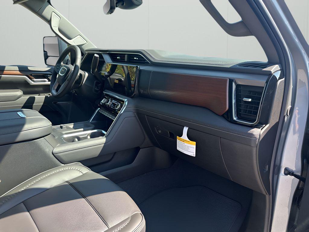 new 2025 GMC Sierra 2500 car, priced at $83,194