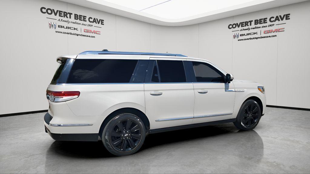 used 2023 Lincoln Navigator car, priced at $59,426