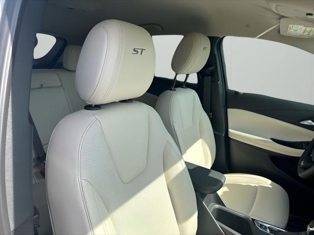 new 2025 Buick Encore GX car, priced at $26,175