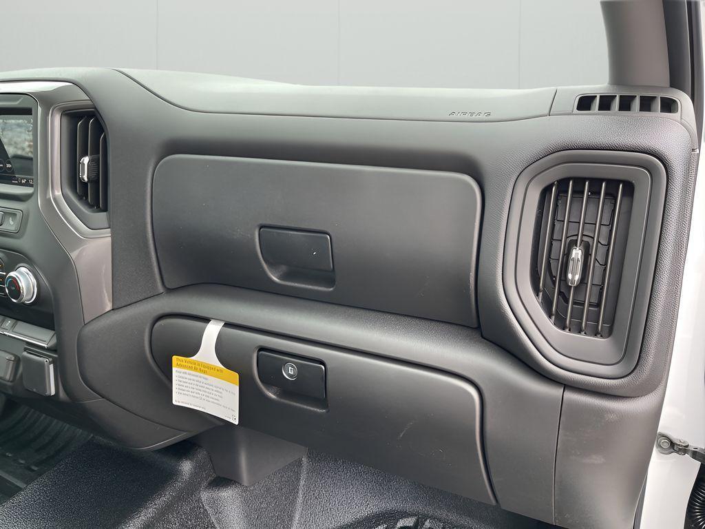 new 2025 GMC Sierra 1500 car, priced at $40,730