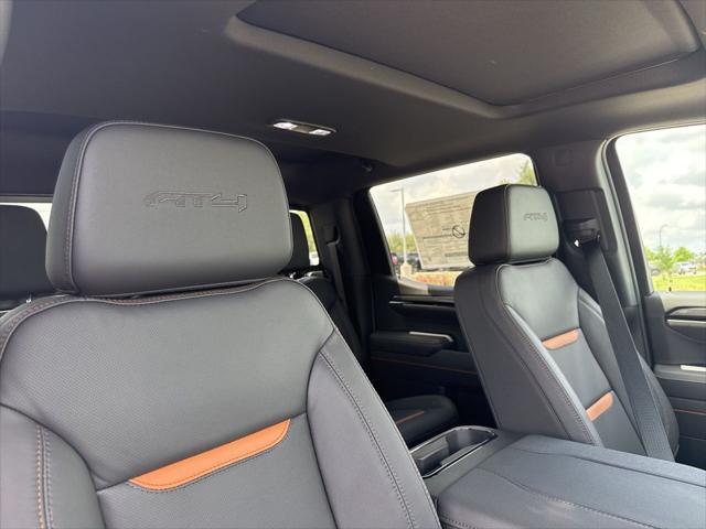 new 2025 GMC Sierra 1500 car, priced at $73,274
