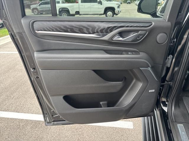 used 2022 GMC Yukon XL car, priced at $51,536