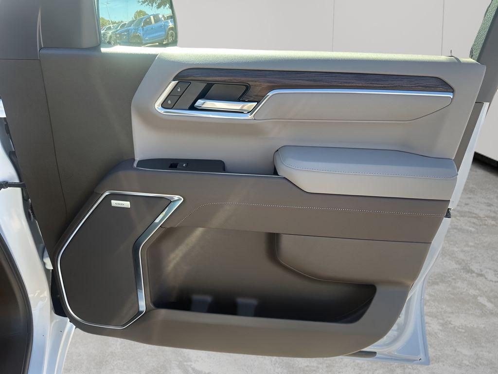 new 2026 GMC Sierra 1500 car, priced at $60,095