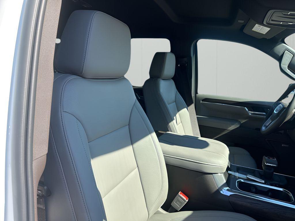 new 2026 GMC Sierra 1500 car, priced at $60,095