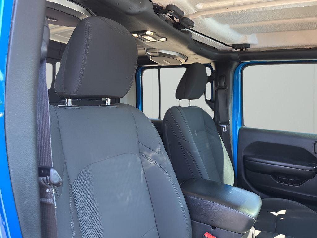 used 2021 Jeep Gladiator car, priced at $29,255