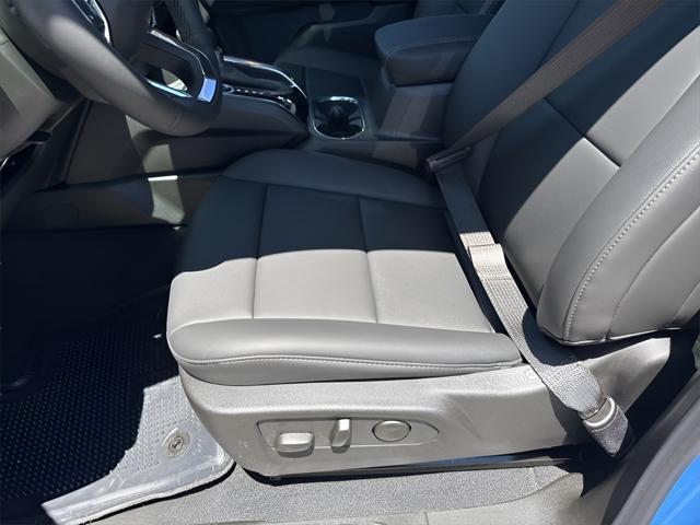 new 2025 GMC Canyon car, priced at $46,158