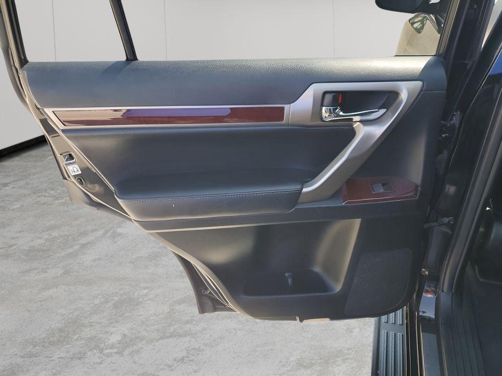 used 2018 Lexus GX 460 car, priced at $31,206