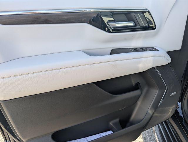 new 2025 Chevrolet Tahoe car, priced at $77,760
