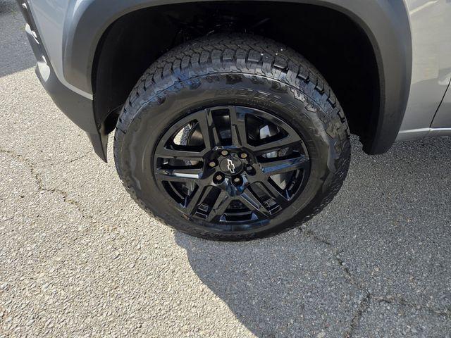 new 2025 Chevrolet Colorado car, priced at $45,890