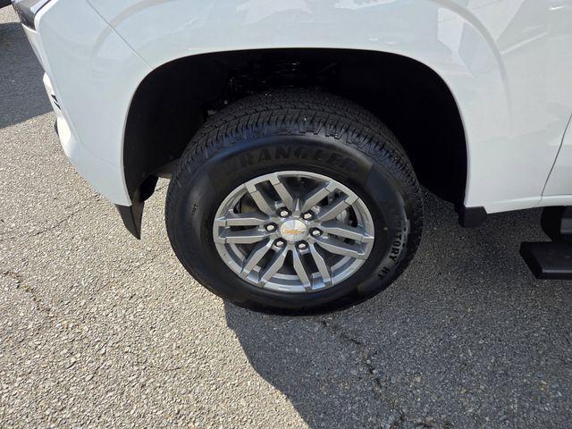 new 2025 Chevrolet Colorado car, priced at $44,955