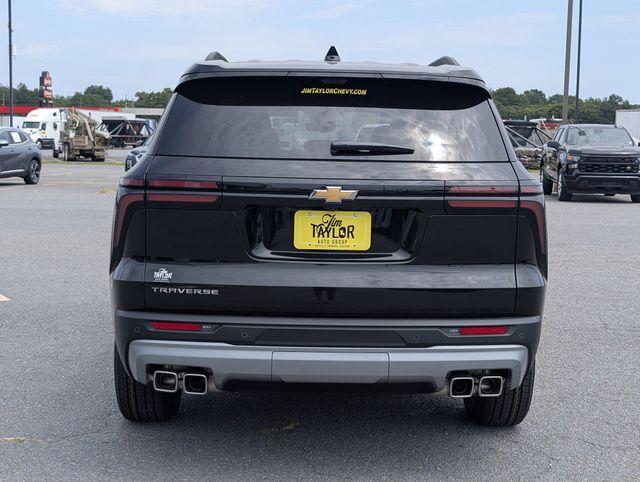 new 2026 Chevrolet Traverse car, priced at $44,395