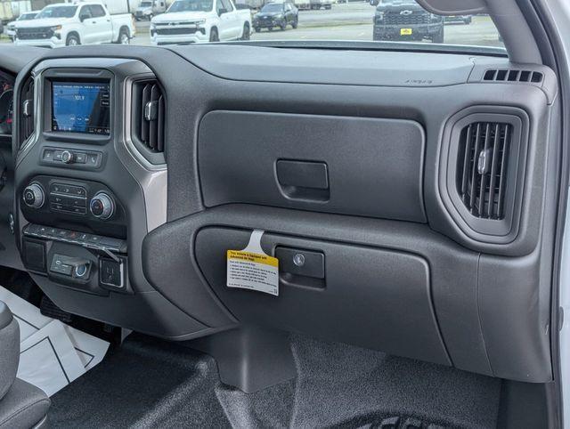 new 2025 Chevrolet Silverado 1500 car, priced at $43,195