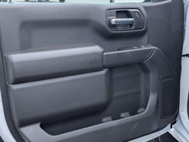 new 2025 Chevrolet Silverado 1500 car, priced at $43,195