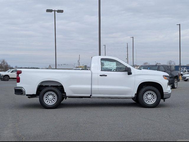 new 2025 Chevrolet Silverado 1500 car, priced at $43,195