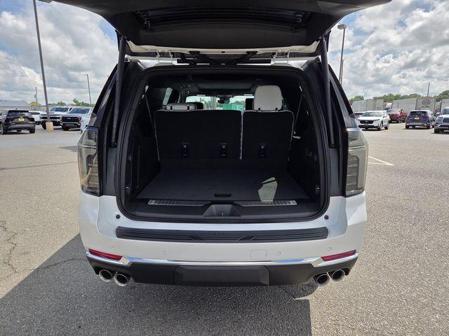 new 2025 Chevrolet Suburban car, priced at $86,470