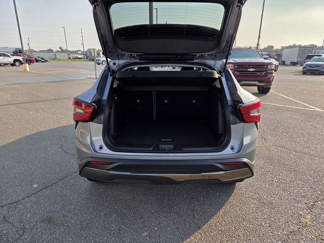 new 2026 Chevrolet Trax car, priced at $27,865