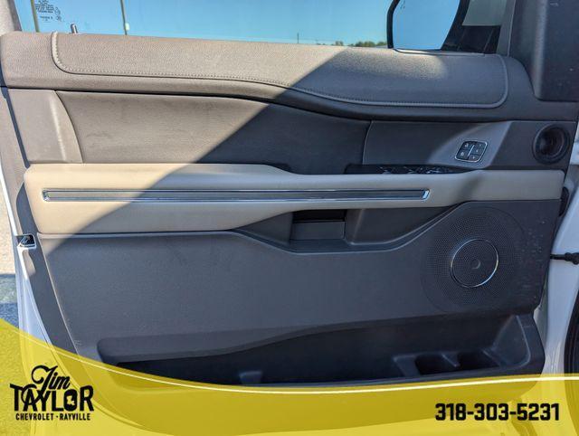 used 2019 Ford Expedition car, priced at $21,624