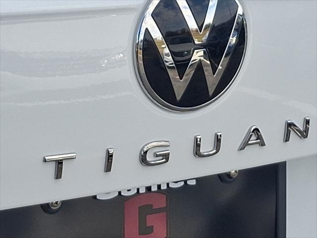 new 2024 Volkswagen Tiguan car, priced at $35,821