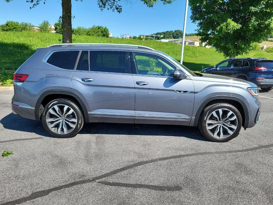 used 2022 Volkswagen Atlas car, priced at $42,495