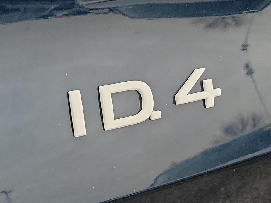 new 2023 Volkswagen ID.4 car, priced at $30,375