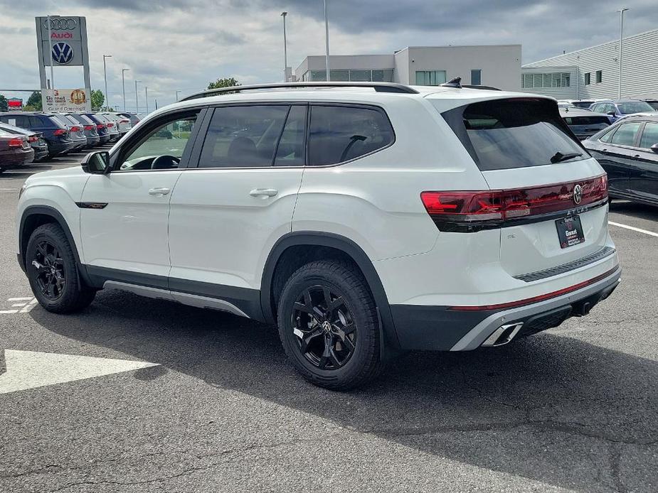 new 2024 Volkswagen Atlas car, priced at $50,081