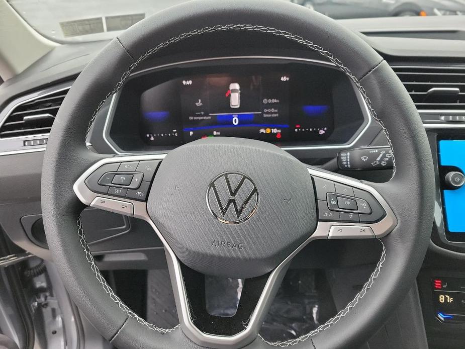 new 2024 Volkswagen Tiguan car, priced at $33,626