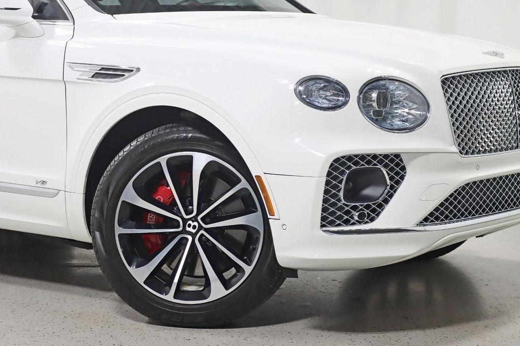 used 2022 Bentley Bentayga car, priced at $136,888