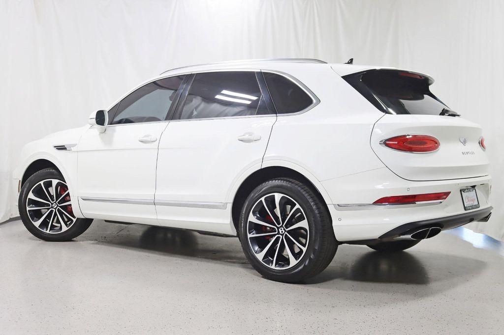used 2022 Bentley Bentayga car, priced at $136,888