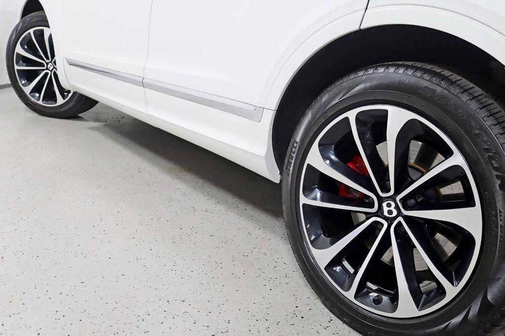 used 2022 Bentley Bentayga car, priced at $136,888