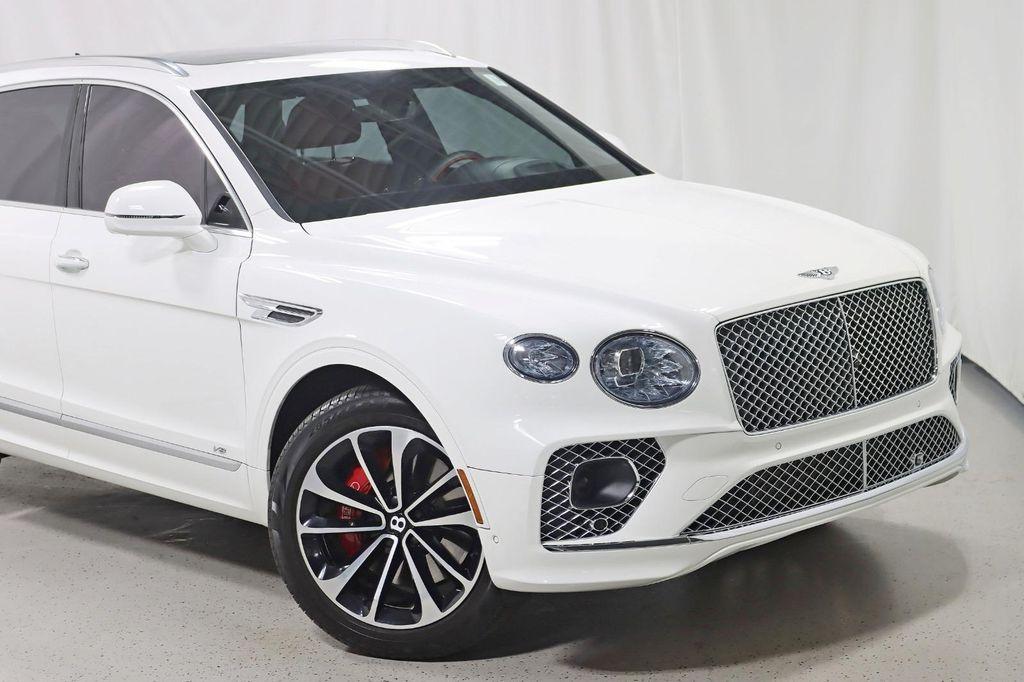 used 2022 Bentley Bentayga car, priced at $136,888