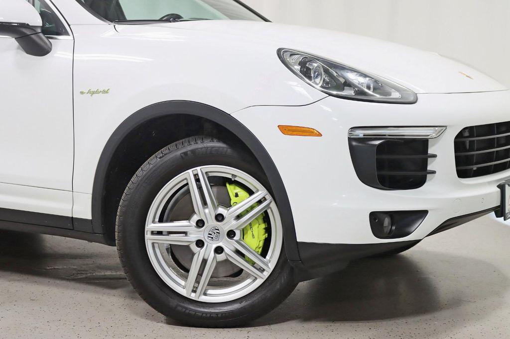 used 2018 Porsche Cayenne car, priced at $27,888