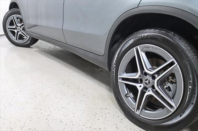 used 2022 Mercedes-Benz GLC 300 car, priced at $39,888