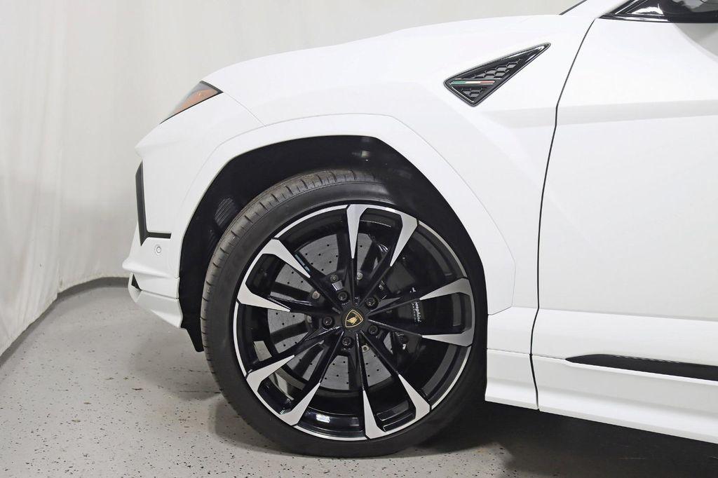 used 2024 Lamborghini Urus car, priced at $279,888