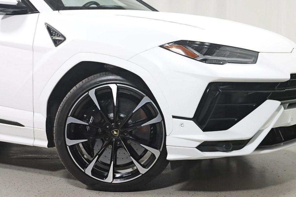 used 2024 Lamborghini Urus car, priced at $279,888