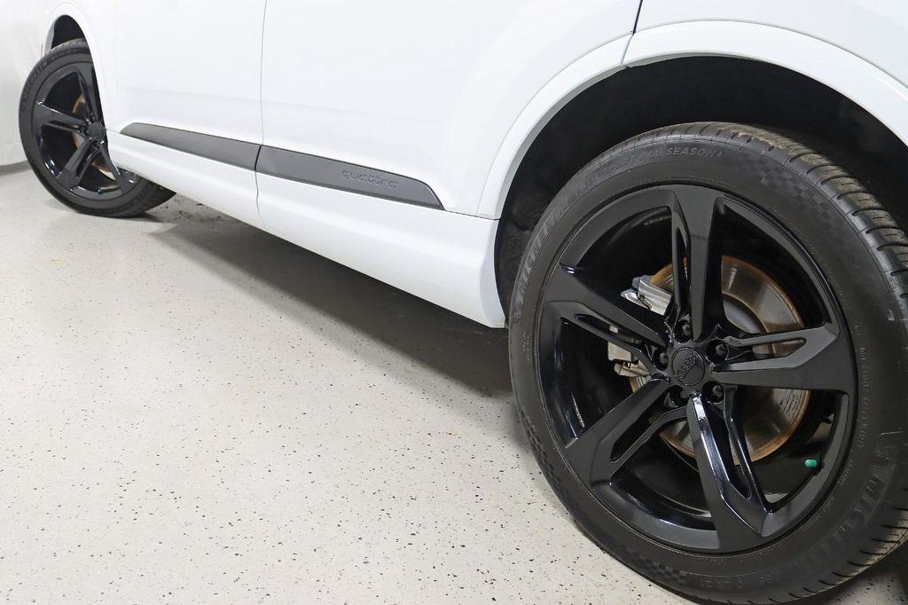 used 2019 Audi Q7 car, priced at $27,888