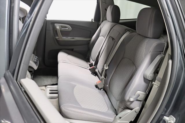 used 2011 Chevrolet Traverse car, priced at $3,888